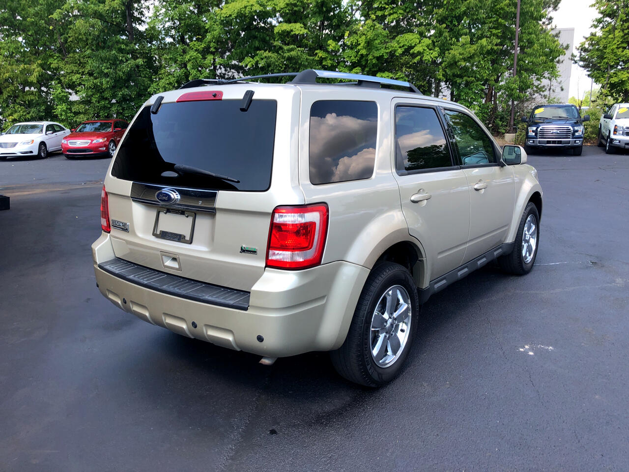 Pre-Owned 2011 FORD ESCAPE LIMITED 4WD 4 DOOR SPORT UTILITY